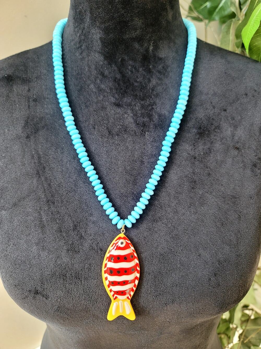 Lightweight Turquoise Blue Beaded Necklace Red Fish Pendant Fun Coastal Jewelry